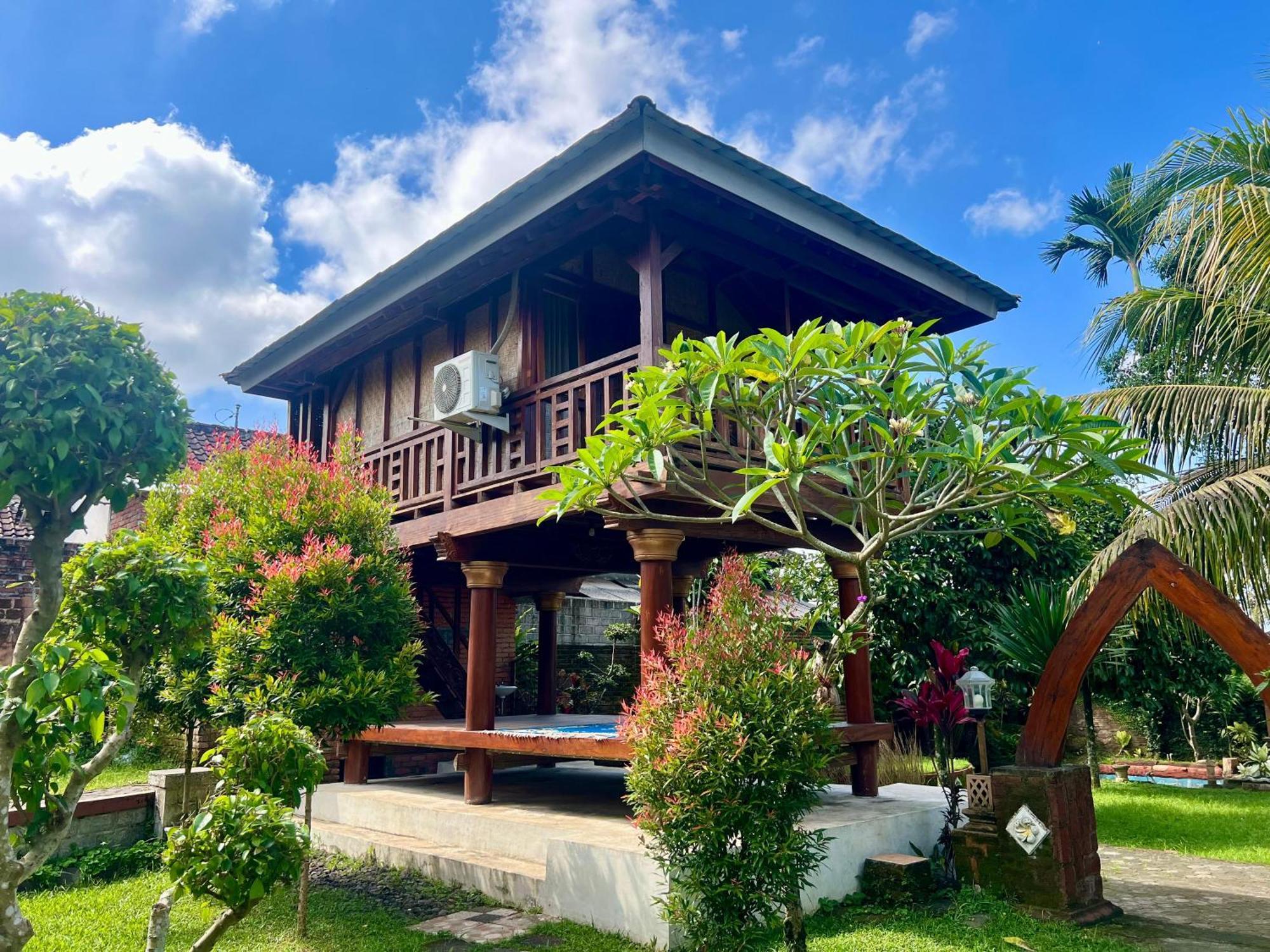 Bello Bungalow Batukliang Экстерьер фото