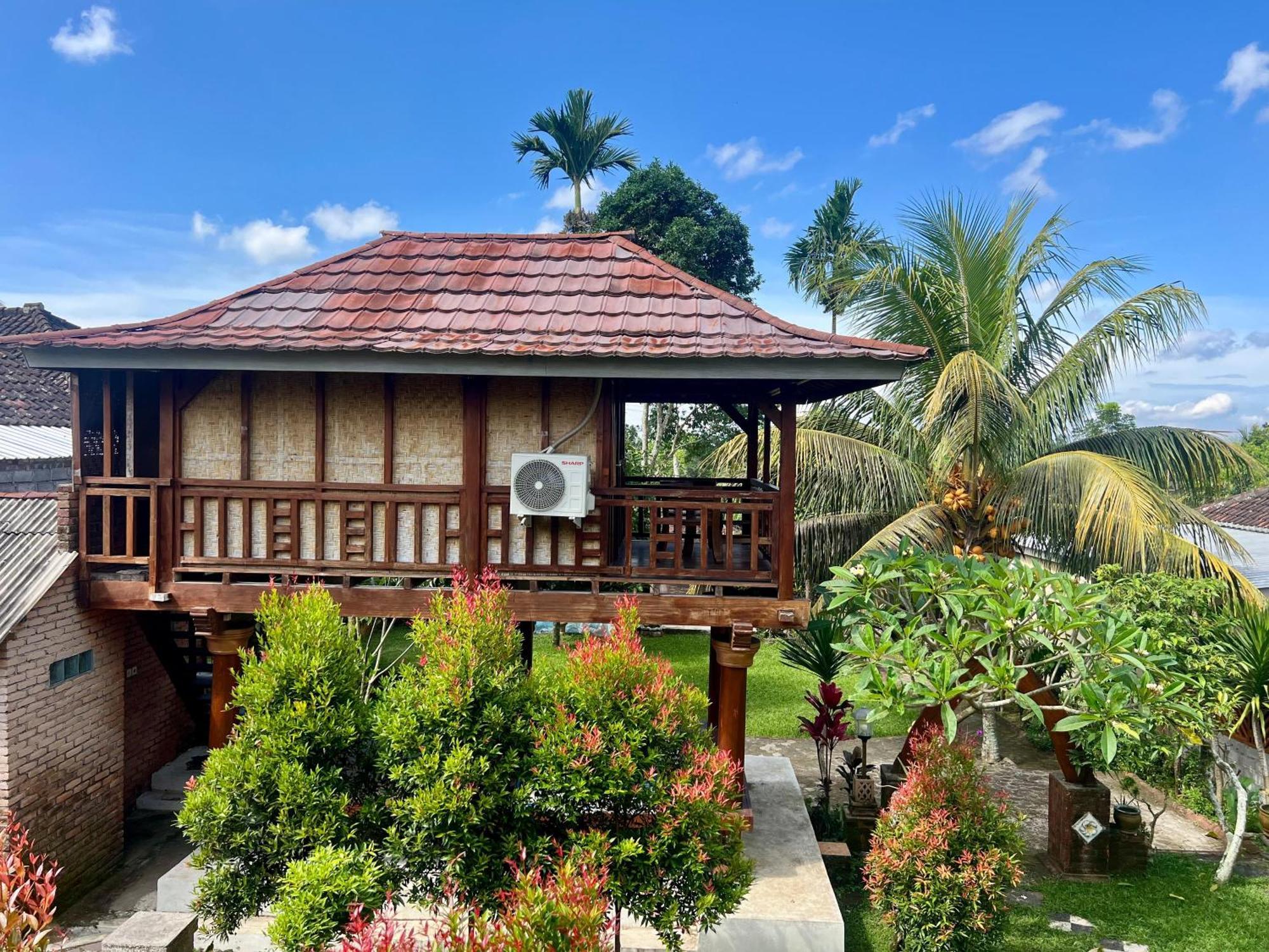 Bello Bungalow Batukliang Экстерьер фото